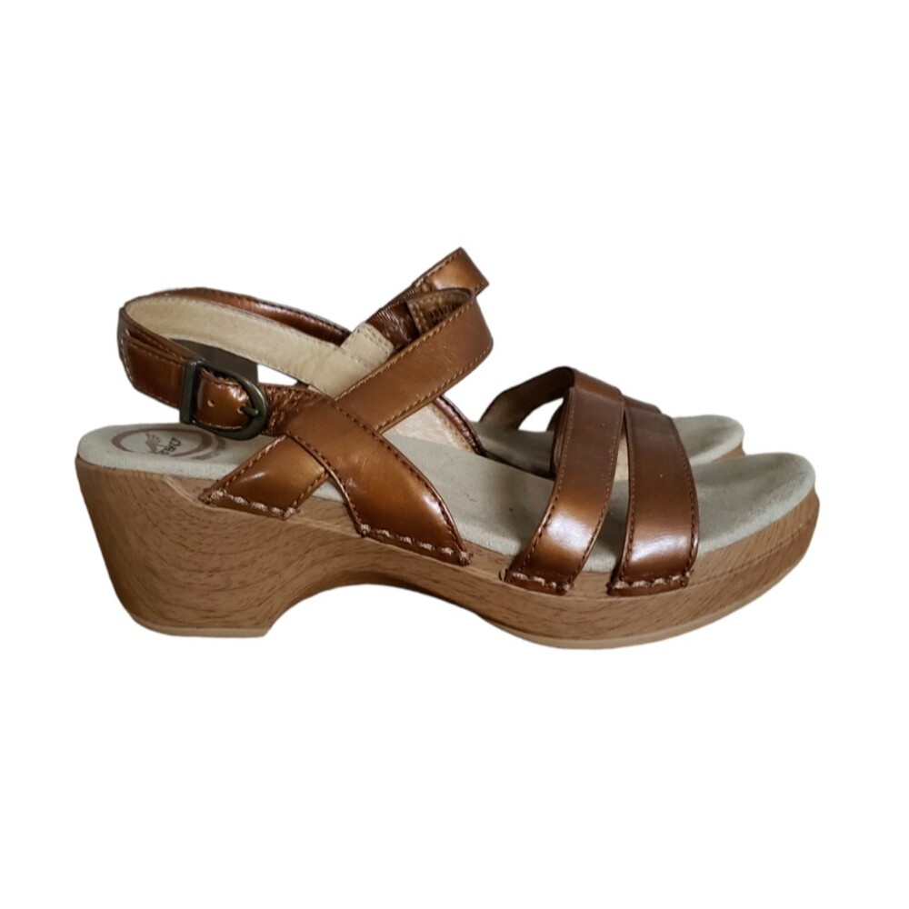 Dansko Surraya Brown Patent Leather Wedge Platform Sandals Sling Back Size 7